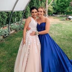 Meet your Posher, Katelyn